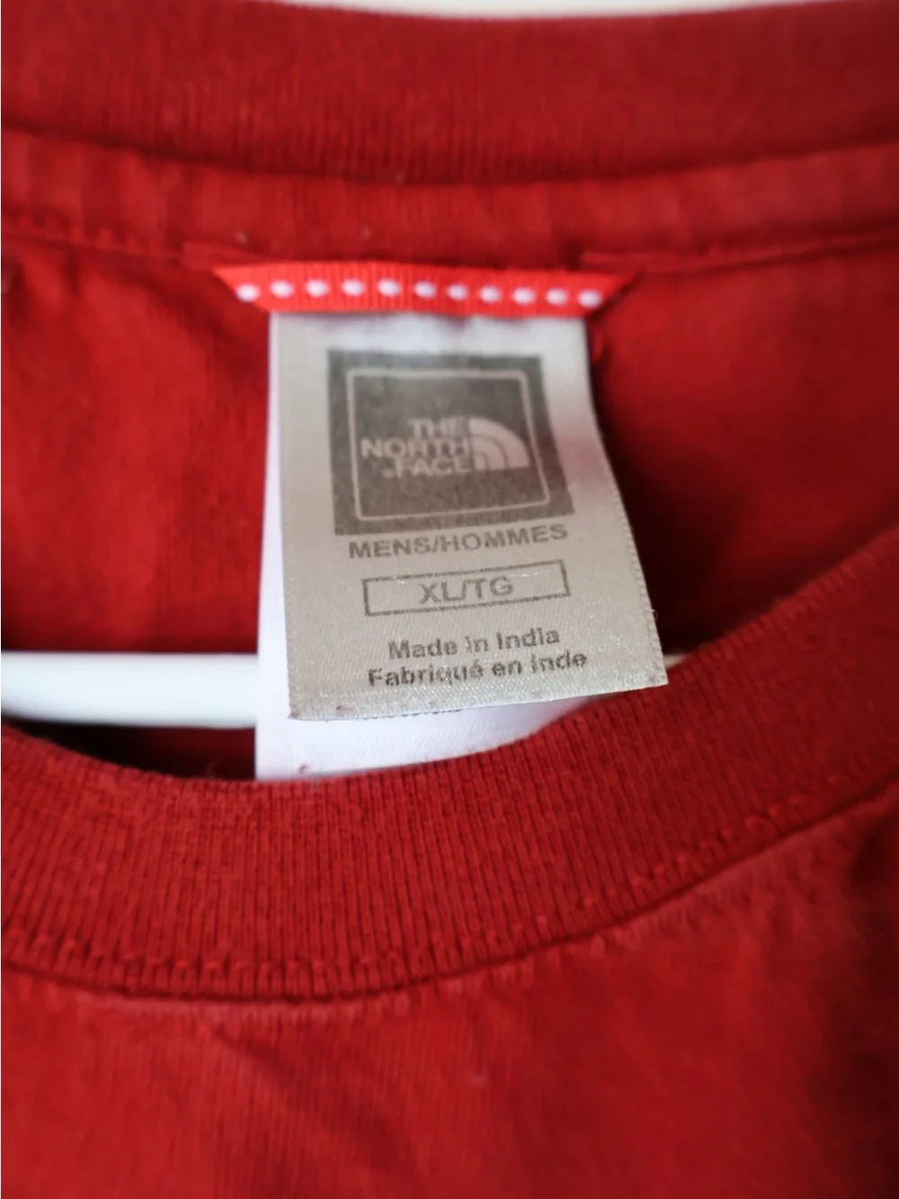 North Face organic cotton men’s Red Long-Sleeve Crewneck Shirt Sz XL